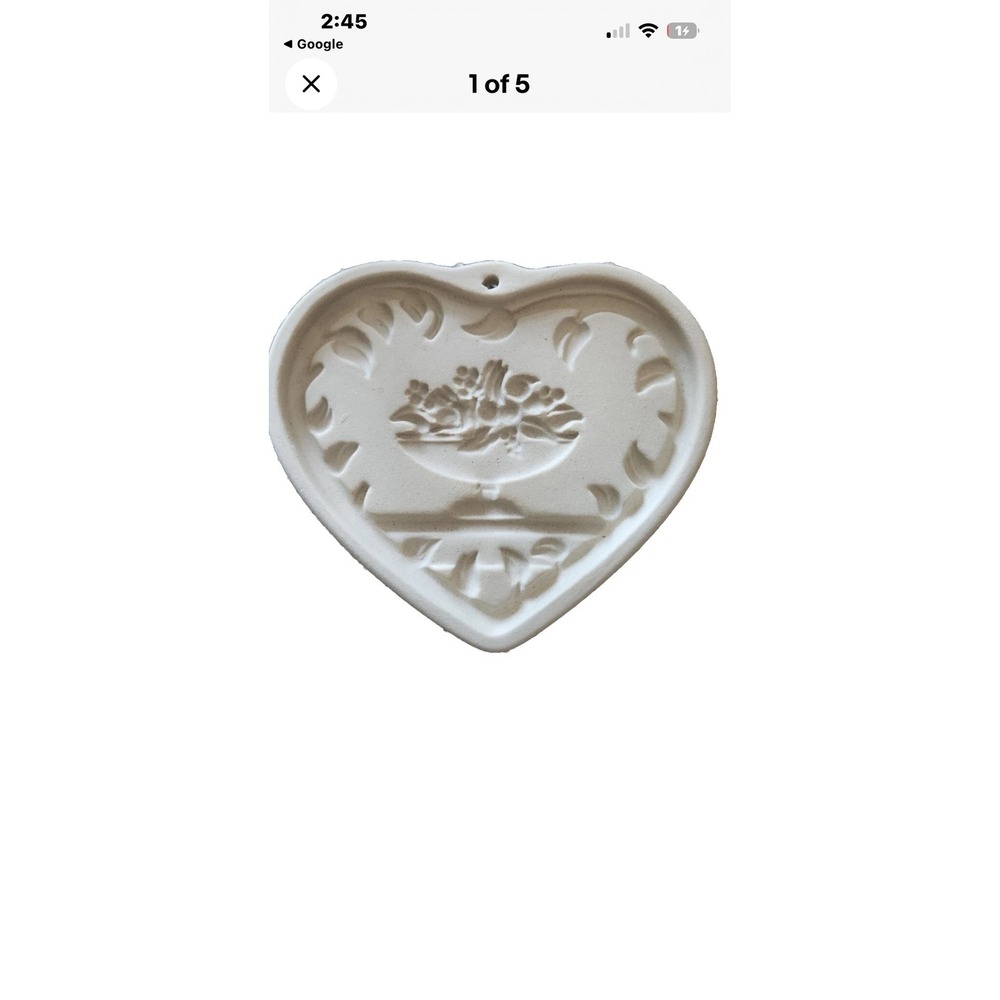 Pampered Chef Come to the‎ Table Heart Clay Cookie Mold 1999 Family Heritage Col